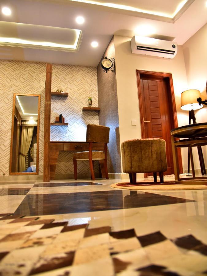 Imperial Suites Lahore Eksteriør billede