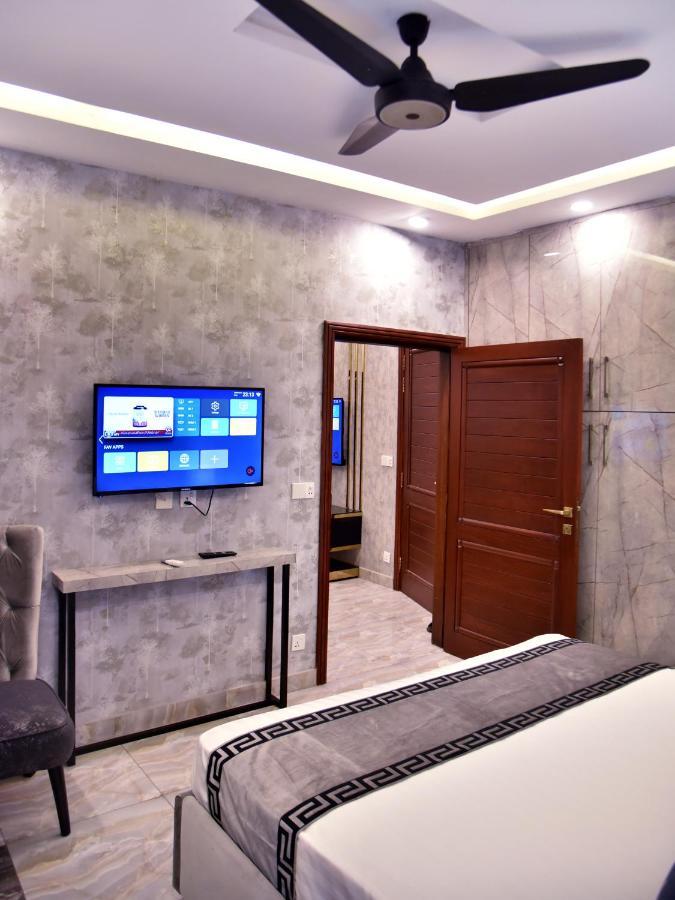 Imperial Suites Lahore Eksteriør billede