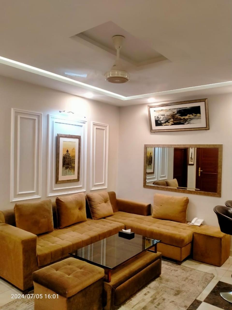 Imperial Suites Lahore Eksteriør billede